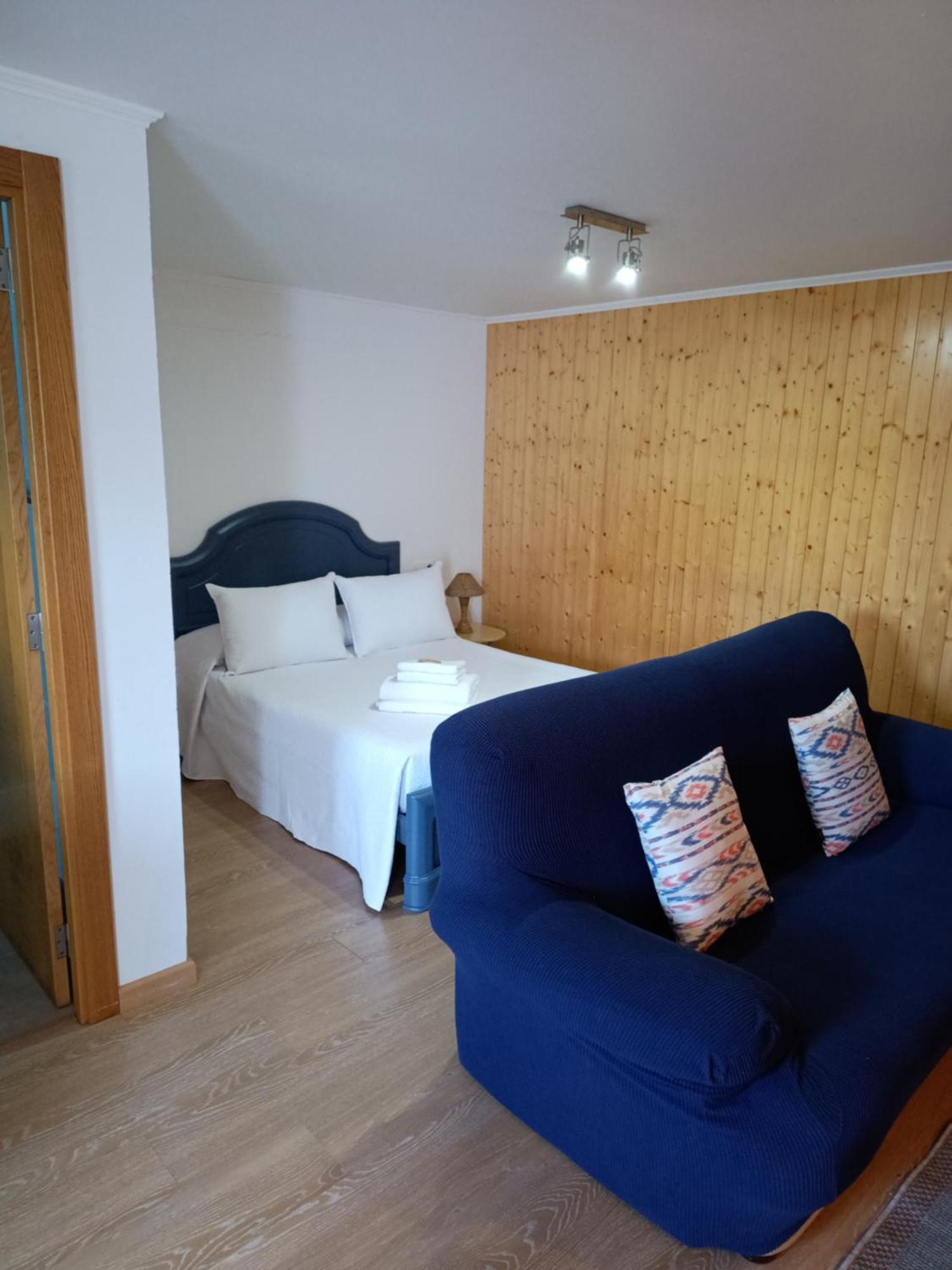 Apartamentos Playa De Seiruga 말피카 외부 사진